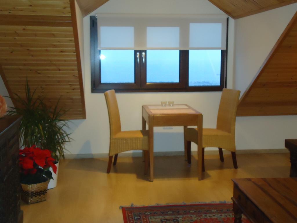 Petralona Apartment Agios Athanasios Exterior photo